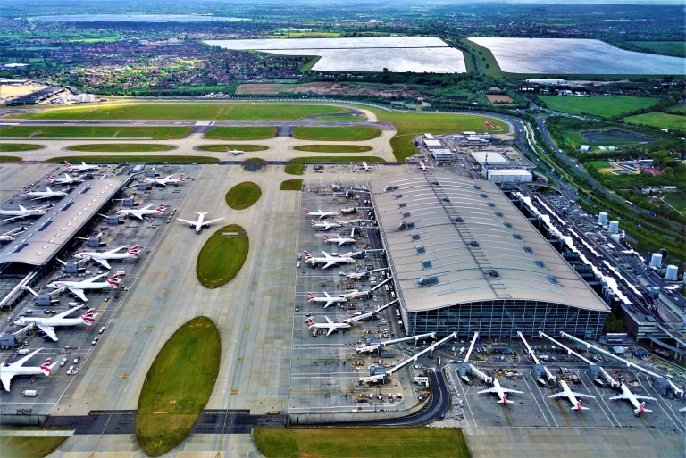 London_heathrow_airport_lhr-1